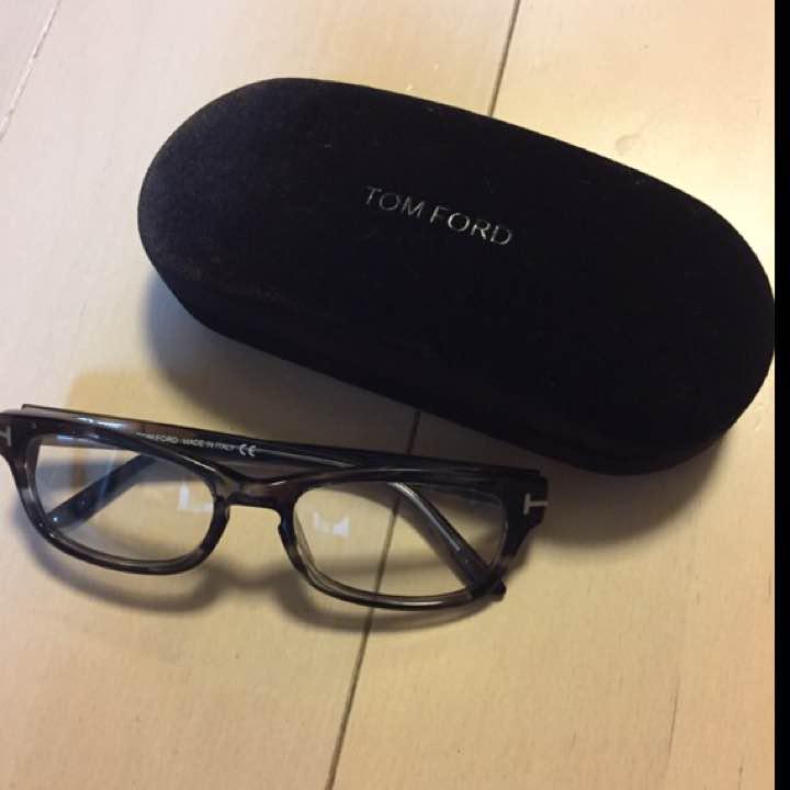 43%割引【爆売り!】 Tom Ford サングラス/メガネ 小物-APP.TABBIEMATH.COM