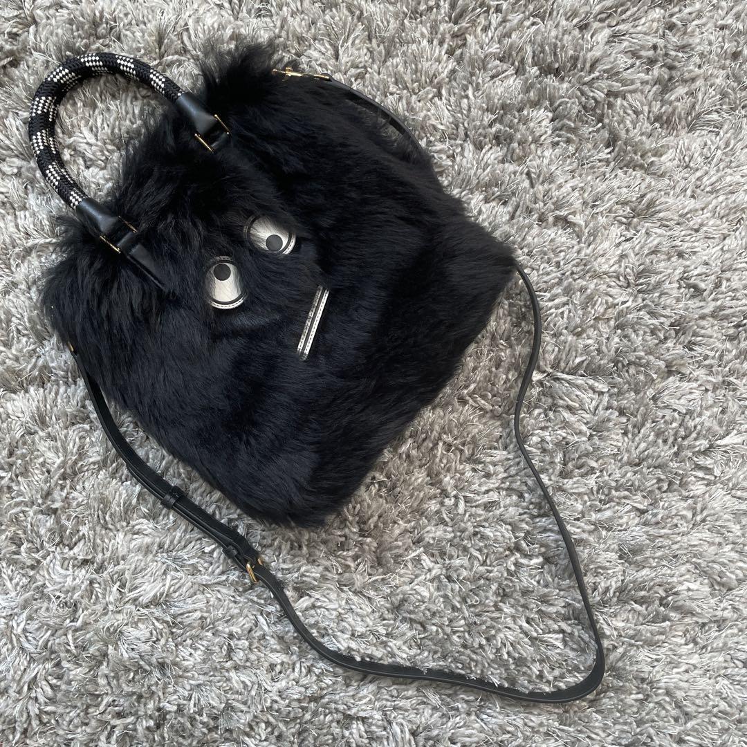 Anya Hindmarch＊アニヤハインドマーチ＊ファーバッグ＊アイズ＊トート ANYA HINDMARCH（アニヤハインドマーチ）の「ANYA HINDMARCH