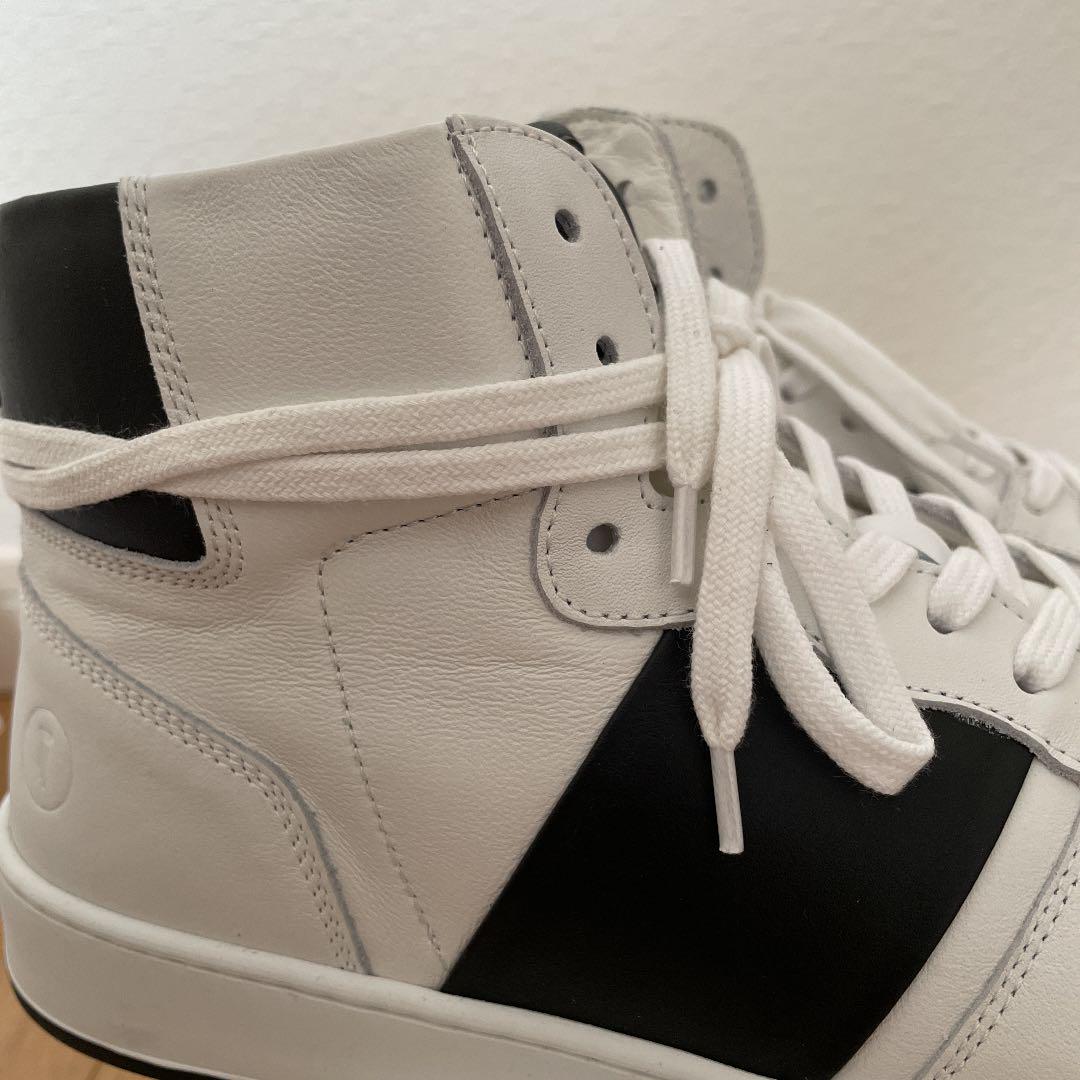 COLLEGIUM  ハイカット スニーカー25㎝