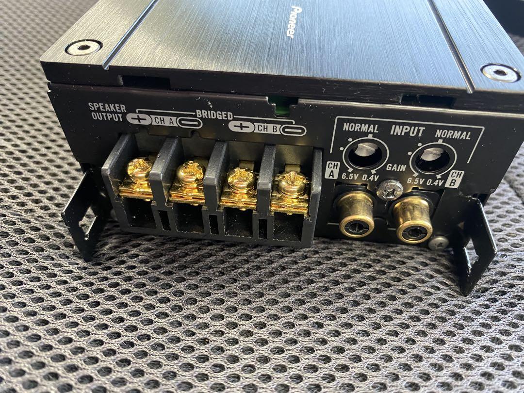 カロッツェリア　PRS-D700 パワーアンプ