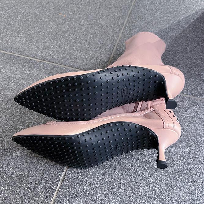 な*ん様 TOD'S トッズ のローファー　N°21 アレッサンドロ・デラクア