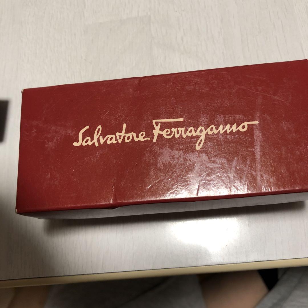 Ferragamo バレッタ新品未使用