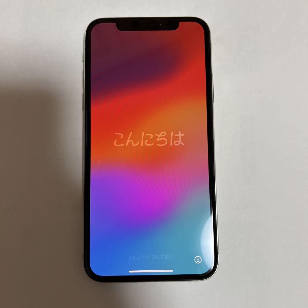 Apple - おっくん様様iPhoneXS シルバー256GB docomo iPhoneXs 256GB シルバー docomo