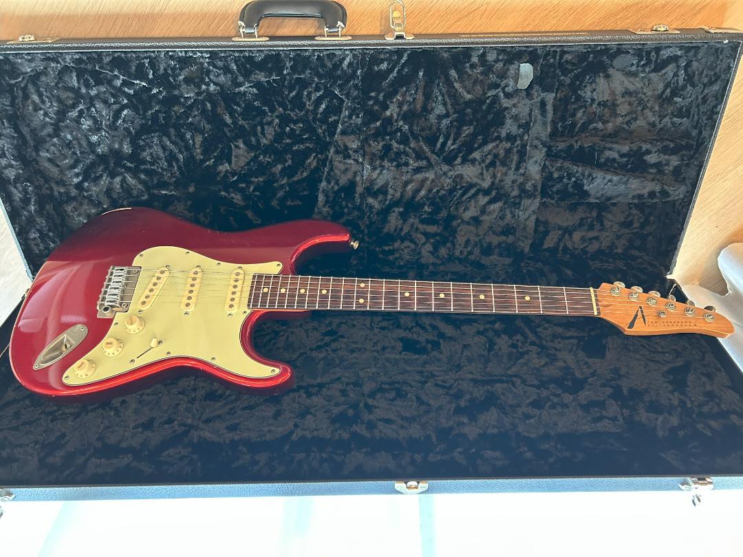 ギター TOM ANDERSON icon classic S Candy Apple