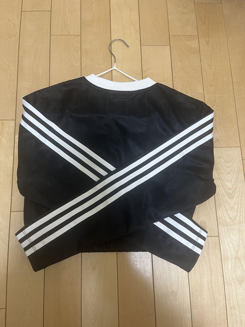 adidasフットボールシャツ
