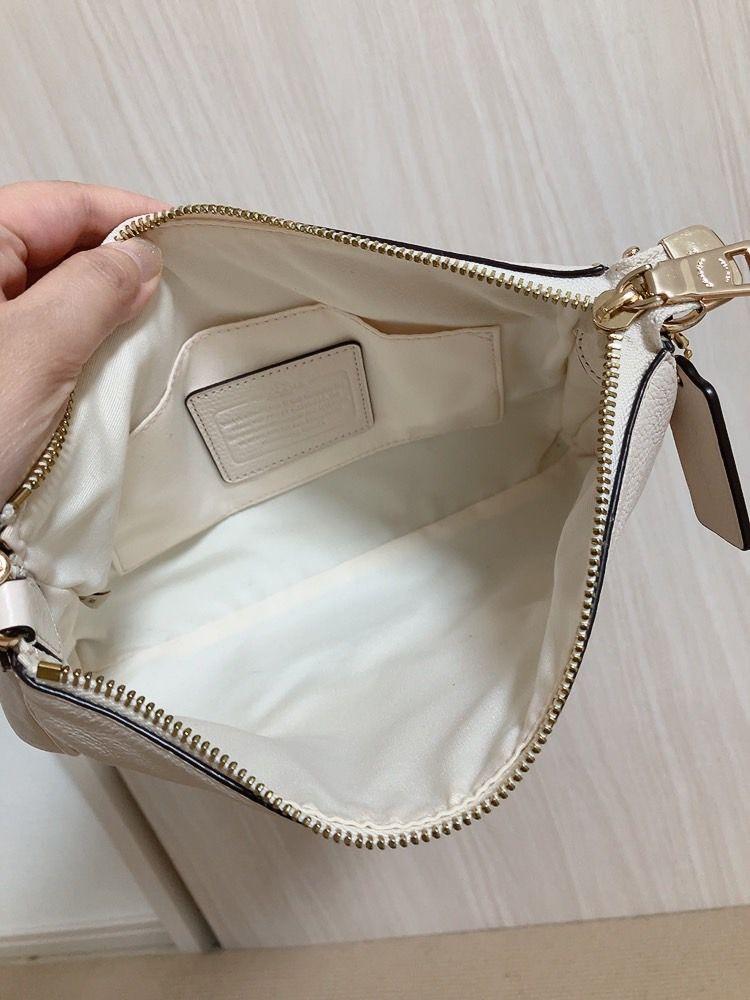 美品*ほぼ未使用　COACH　コーチ　ハンドバッグ　ゴールドチェーン　アイボリー
