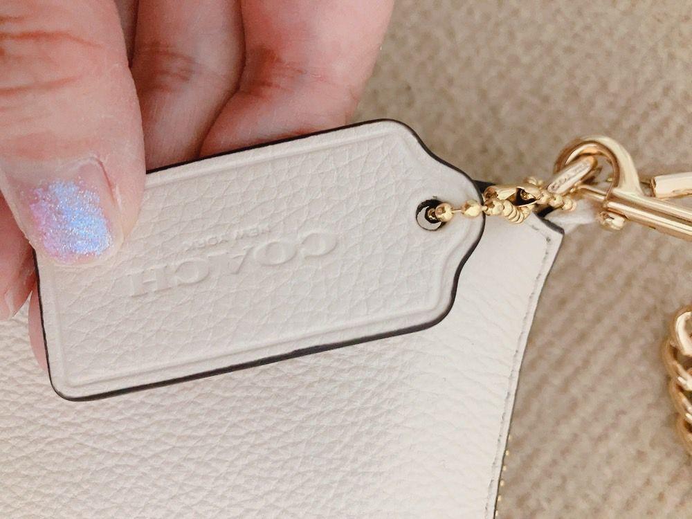 美品*ほぼ未使用　COACH　コーチ　ハンドバッグ　ゴールドチェーン　アイボリー