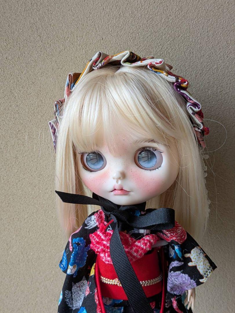 カスタムアイシードール　ネオブライスサイズ　ウィッグ　アウトフィット付き