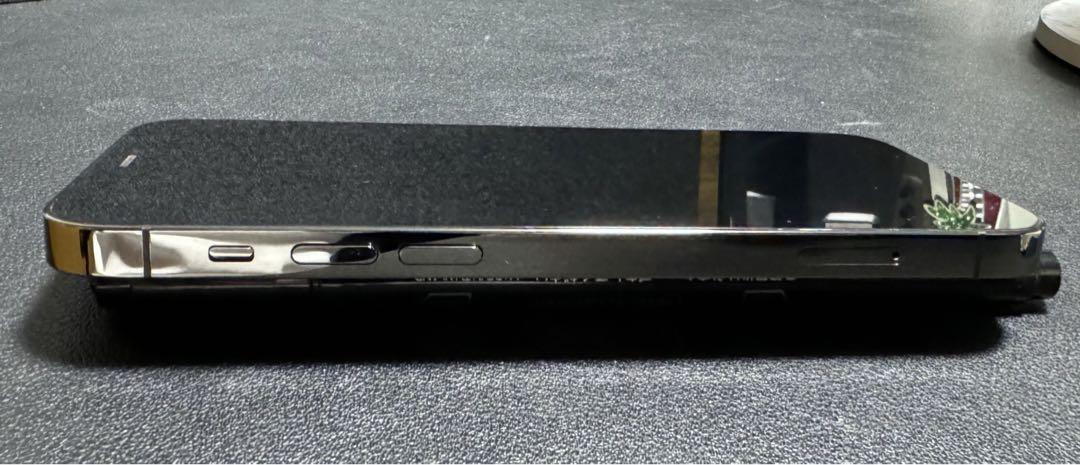 iPhone 12 Pro 256GB SIMフリー スペースグレイ