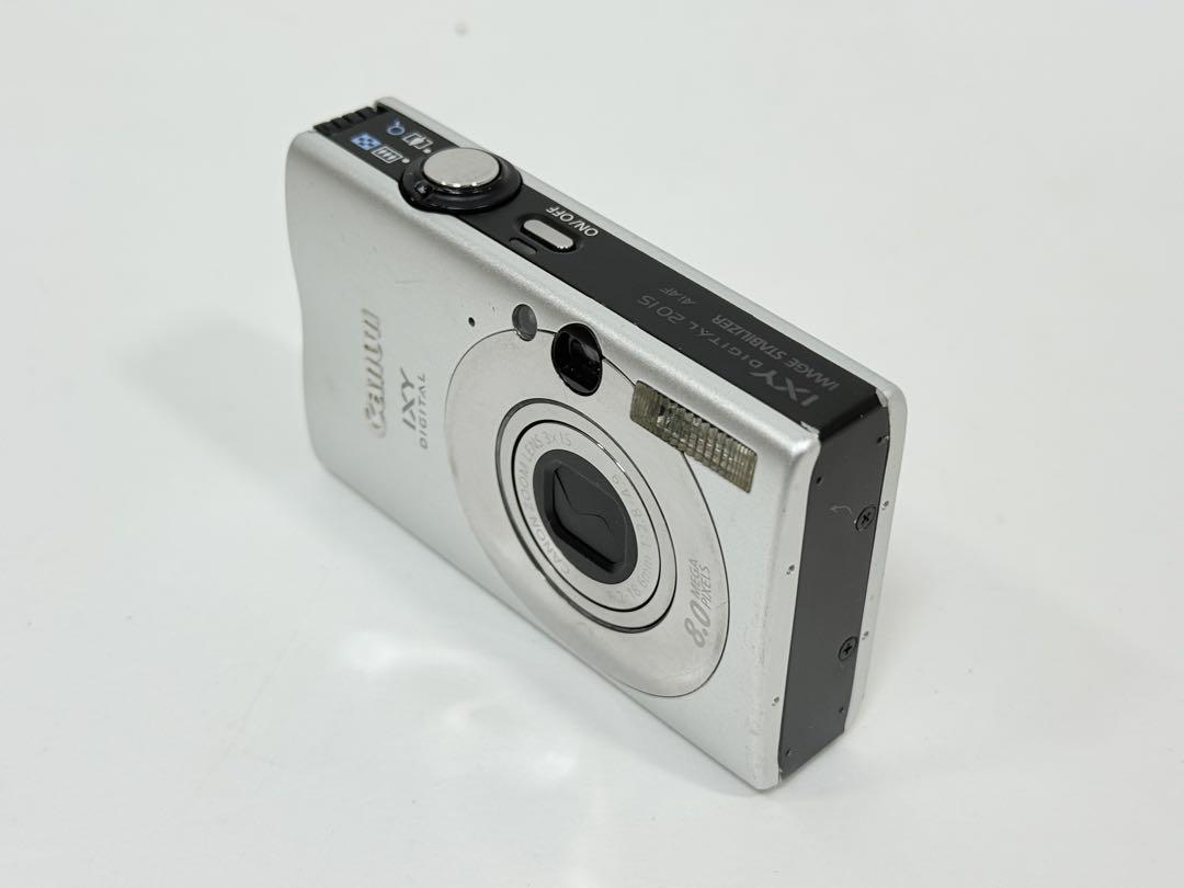 Canon ixy 20 is シルバー　コンパクトデジタルカメラ