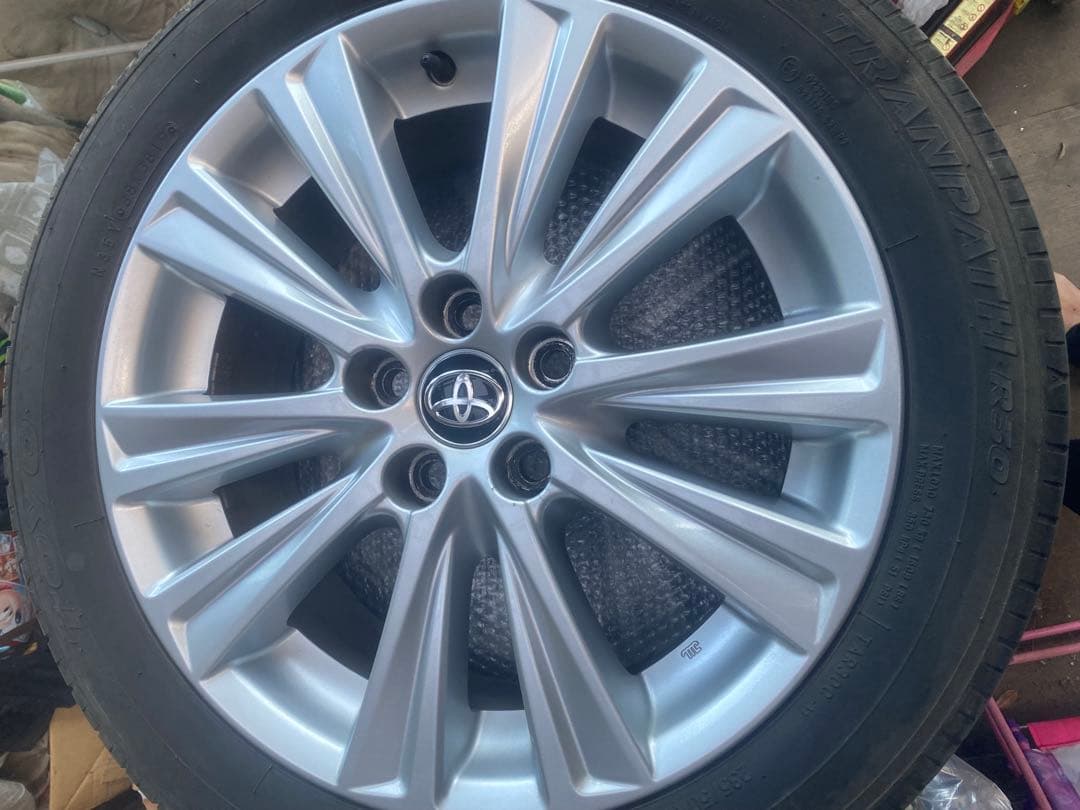 30アルファードヴェルファイア純正ホイール