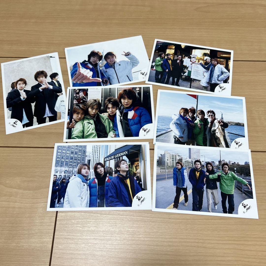 嵐公式グッズフォトアルバムと嵐ロゴ 公式写真 集合 嵐ロゴ大野智公式写真80枚 嵐 ARASHI 公式写真 【嵐ロゴ】大野智 相葉雅紀7枚 - メルカリ