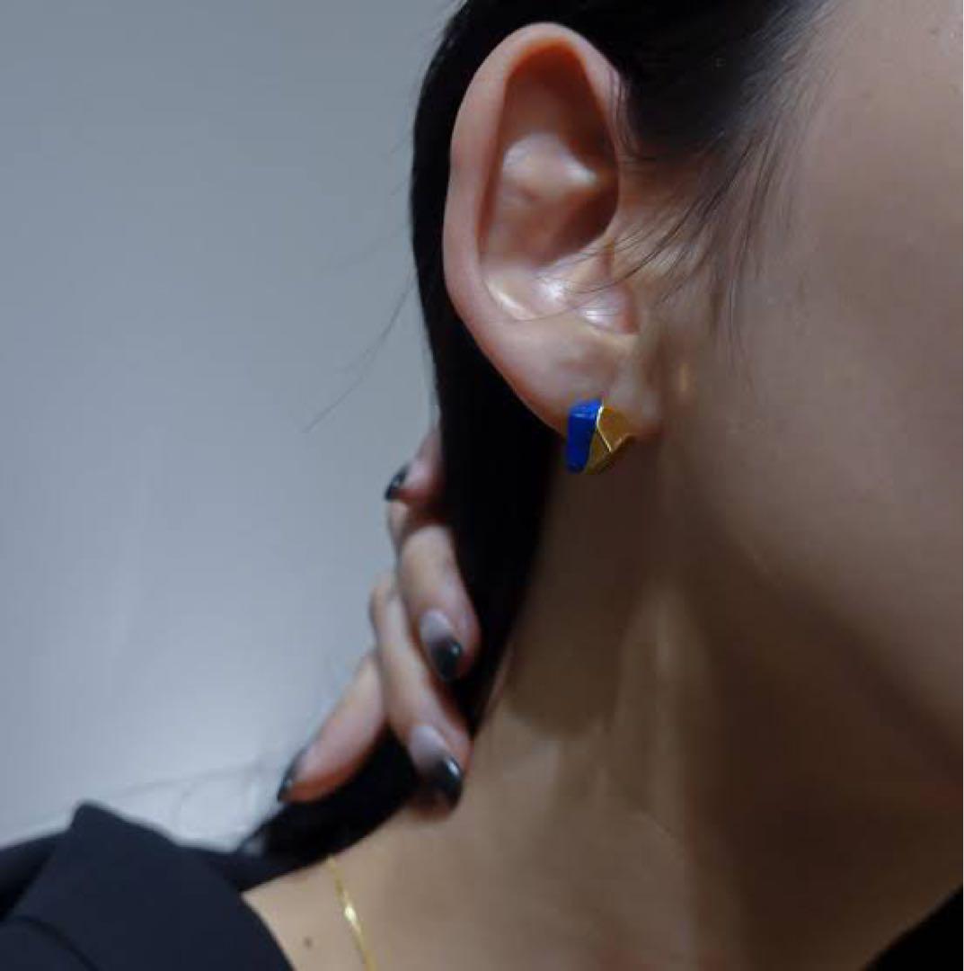 PREEK プリークHOW RAW LAPIS-LAZULI ラピスラズリピアス PREEK プリークHOW RAW LAPIS-LAZULI ラピスラズリピアス - メルカリ