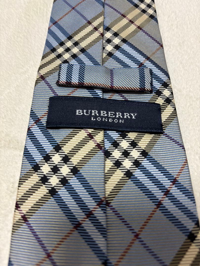 BURBERRY ノバチェック 総柄 ライトブルー ネクタイ BURBERRY ノバチェック 総柄 ライトブルー ネクタイ