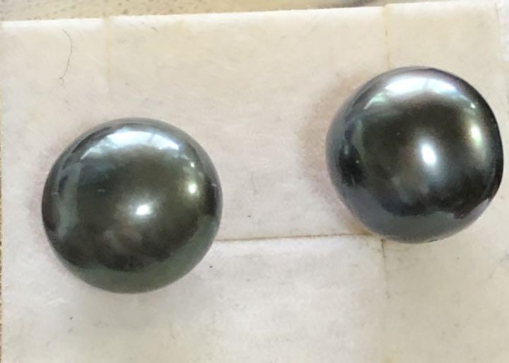 K18天然南洋黒蝶真珠ピアス　12.92/12.80mm