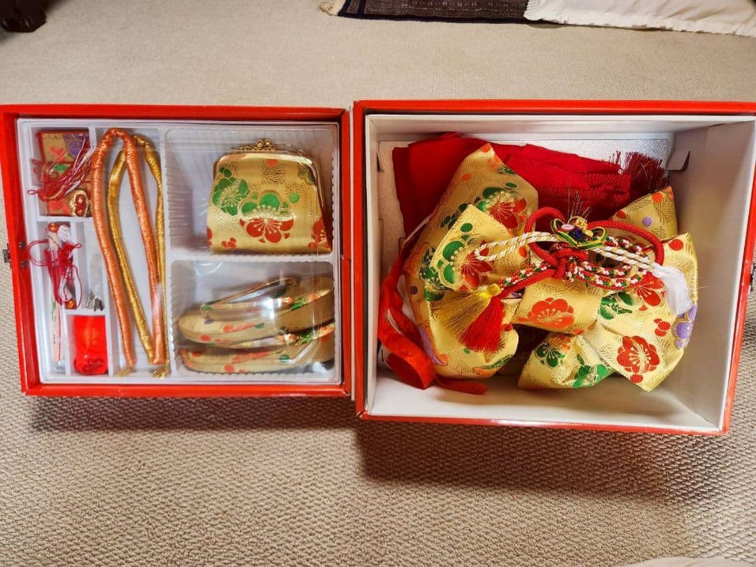 七五三 着物セット 草履 バッグ付き３歳児用目立った傷や汚れなし