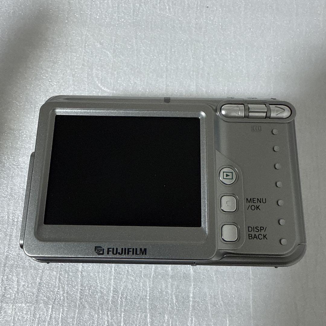 ❗️激安価格❗️デジカメ　本体　FUJIFILM Finepix A600
