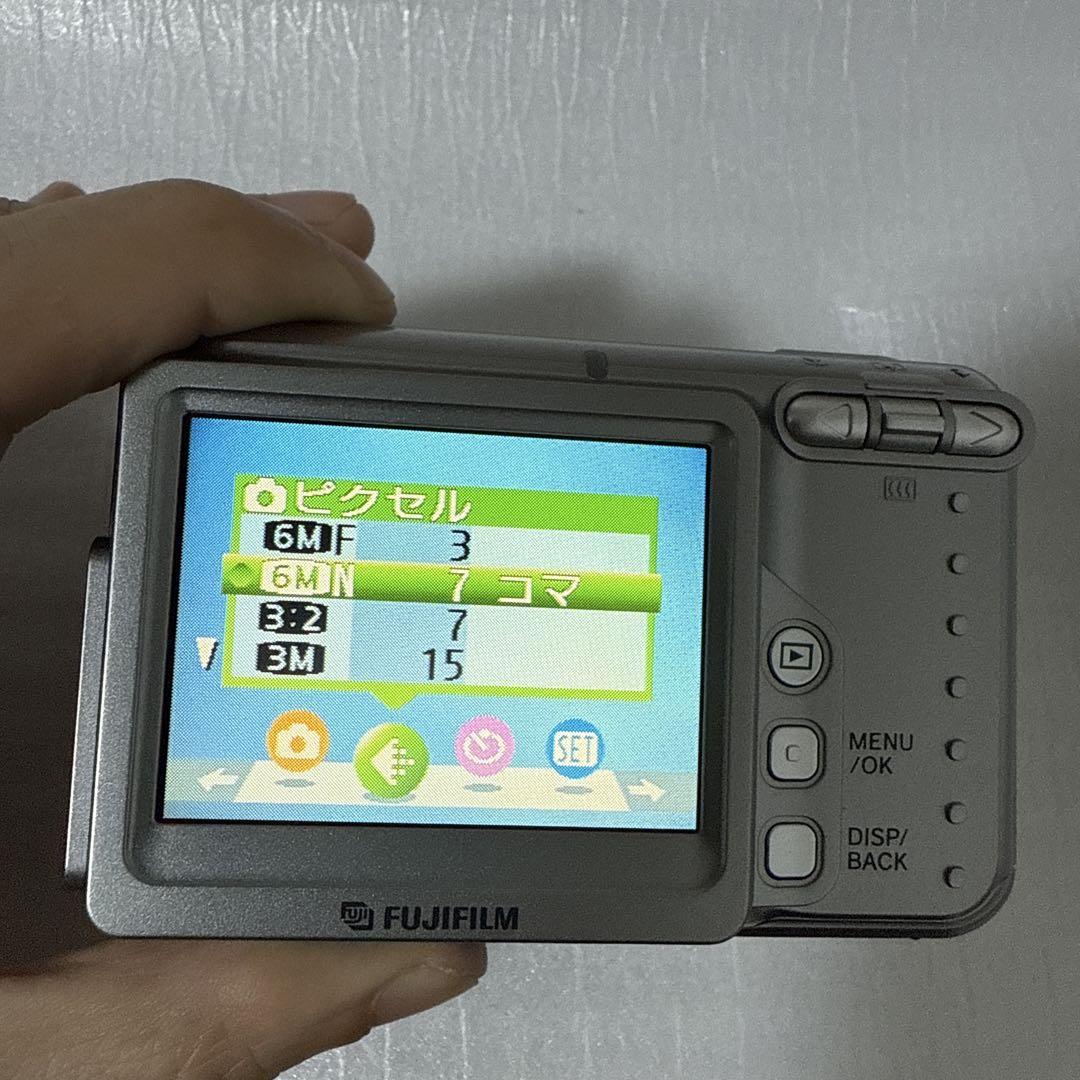 ❗️激安価格❗️デジカメ　本体　FUJIFILM Finepix A600