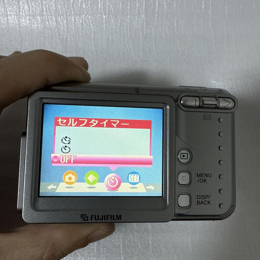 ❗️激安価格❗️デジカメ　本体　FUJIFILM Finepix A600