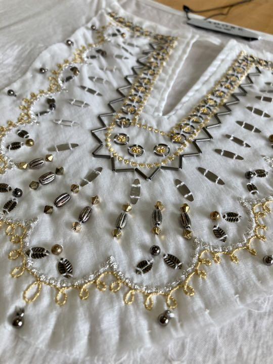 ADORE アドーア 新品 4万 上質ビジューブラウス 白 36