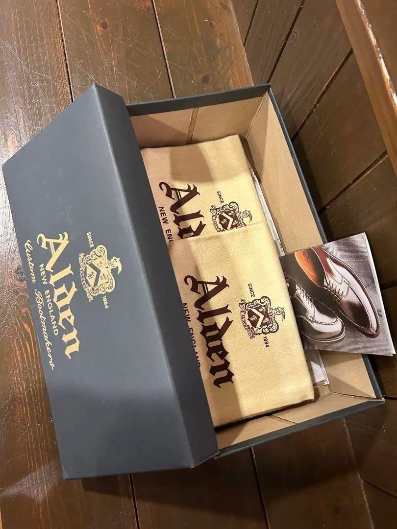 Alden  チャッカブーツ