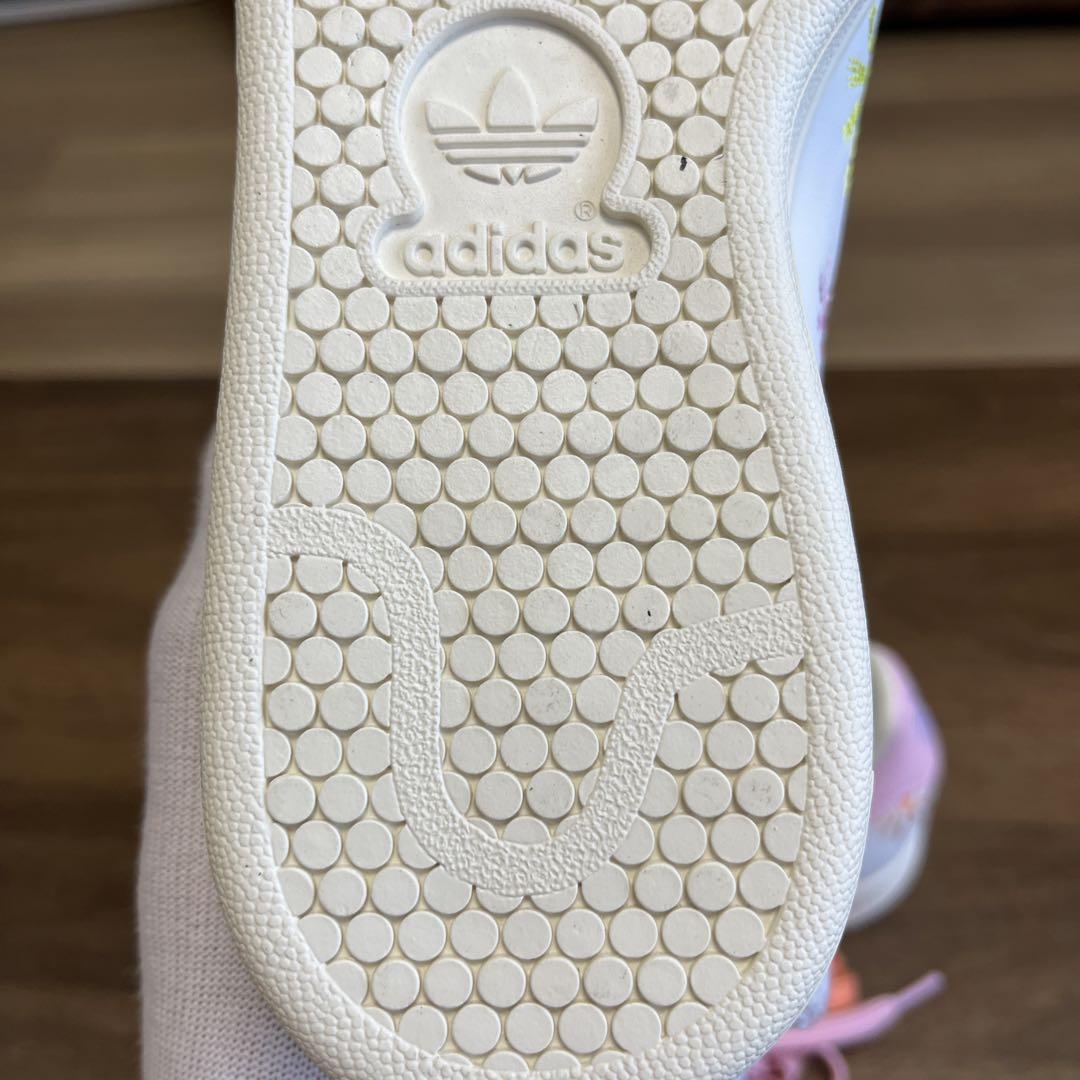 アディダス STAN SMITH PRIDEスタンスミス GW2417 22cm
