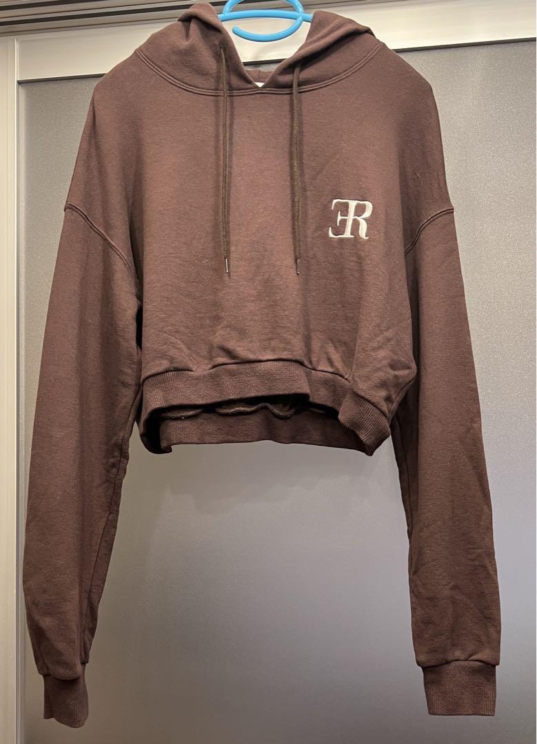 ER ×NAVE クロップドフーディ