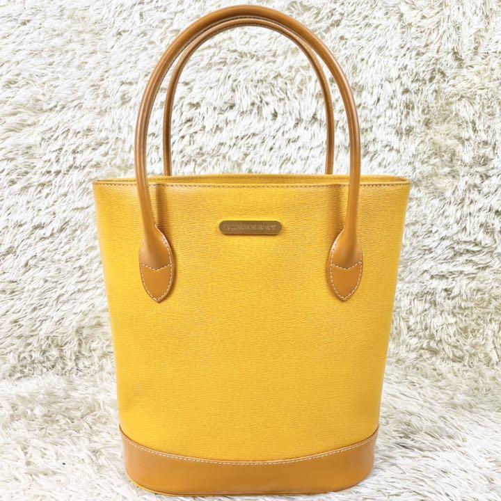30%割引イエロー系無料配達 極美品✨バーバリー ハンドバッグ レザー
