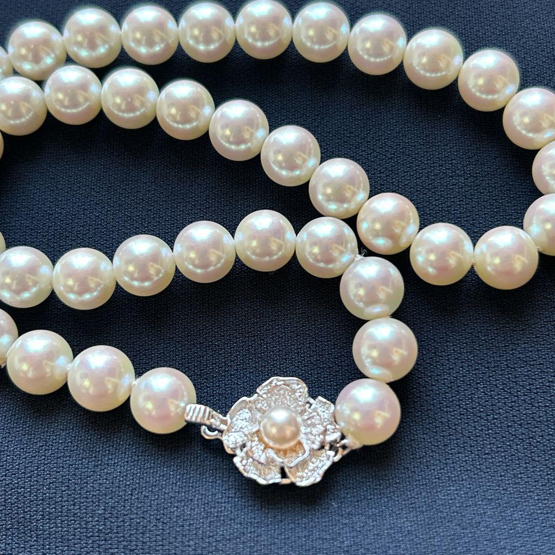 美品✨ パールネックレス フェイク シルバー刻印 花モチーフ留め具 アクセサリー