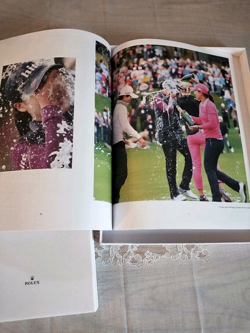 メルカリ 非売品 エビアンチャンピオンシップ 観戦ツアー記念アルバム アルバム スクラップ 4 500 中古や未使用のフリマ