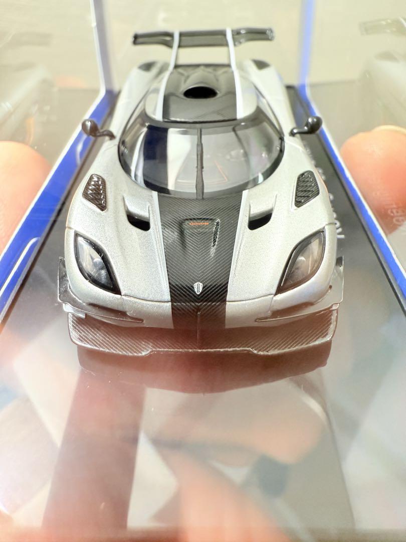 オートアート　AUTOART 1/64 ケーニグセグ　ONE メタリックシルバー