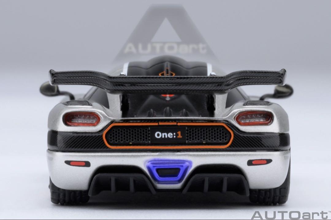 オートアート　AUTOART 1/64 ケーニグセグ　ONE メタリックシルバー