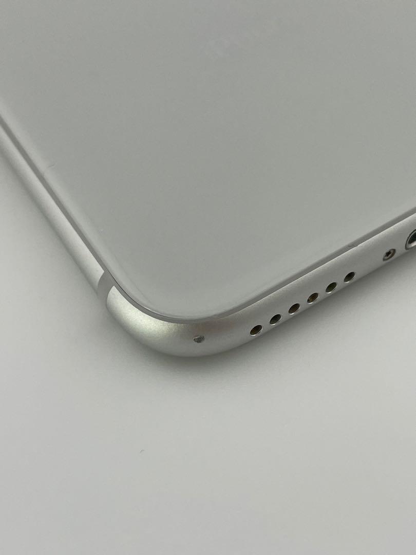 Apple iPhone8 シルバー64GB 本体
