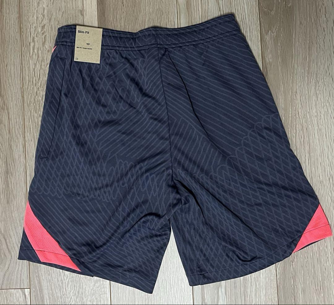 NIKE リヴァプール　リバプール　トレーニングショートパンツ　ショーツ