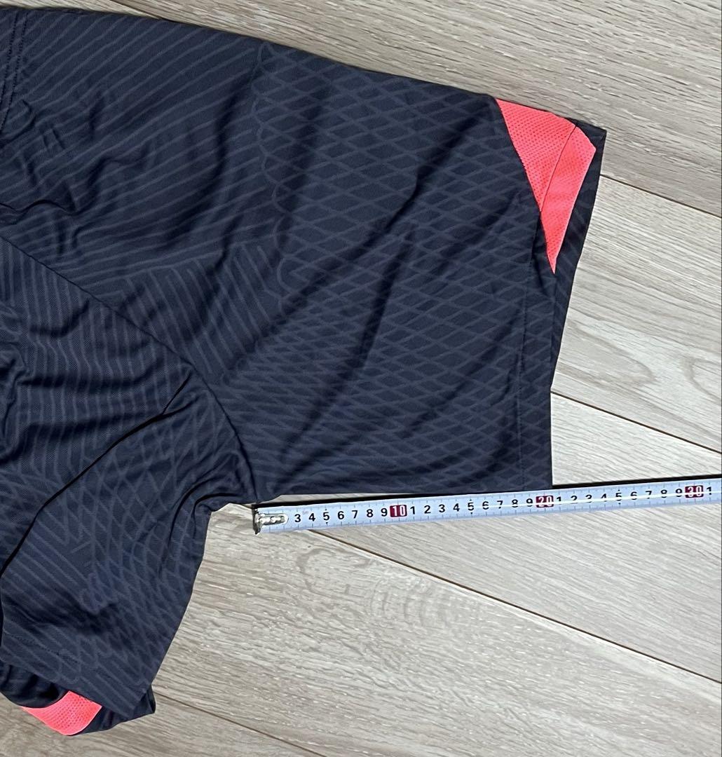 NIKE リヴァプール　リバプール　トレーニングショートパンツ　ショーツ