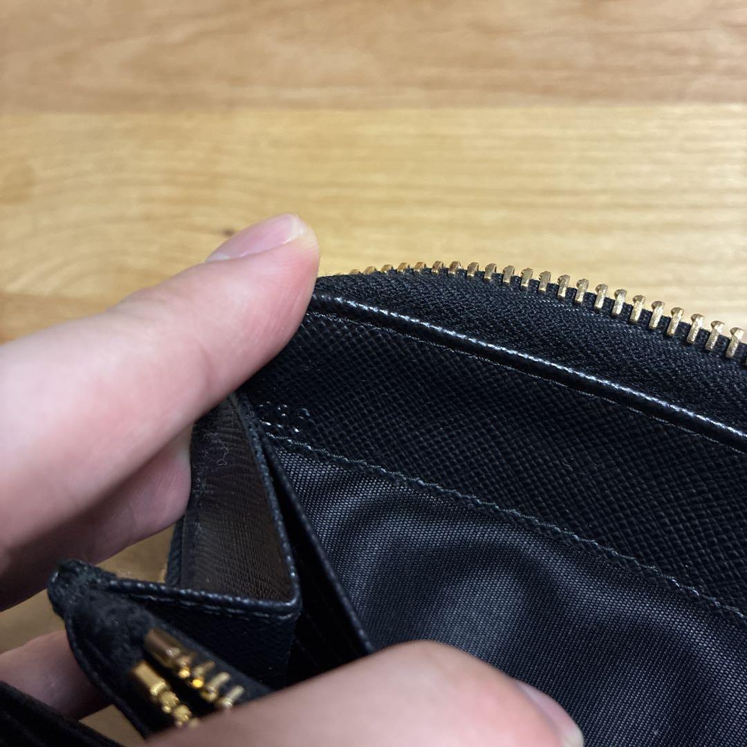 PRADA ブラック レザー 長財布