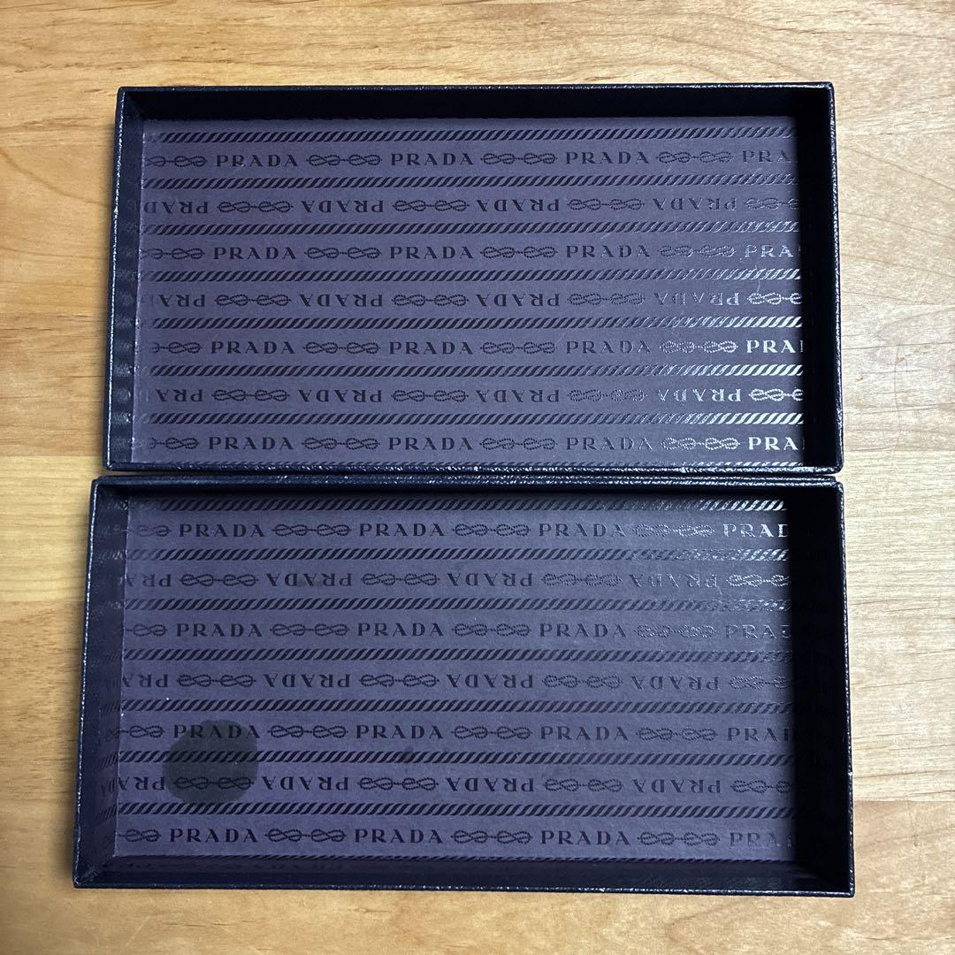 PRADA ブラック レザー 長財布