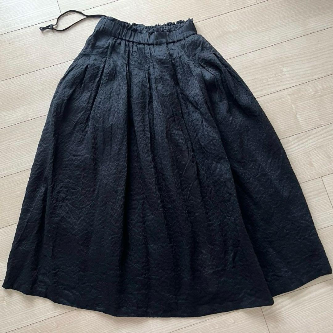 ヒムカシ現サリゲナク ウォッシャブルオーガンジーシルクリネン黒スカート