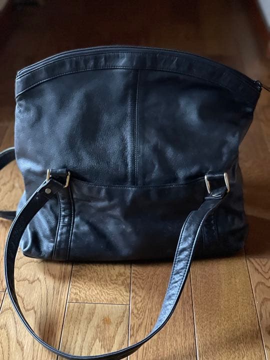 希少 マサキマツシマ デザイン バッグ レザー ショルダー 黒 MASAKI MATSUMURA本革絞模様ショルダーバッグ 黒 新品未使用 MASAKI