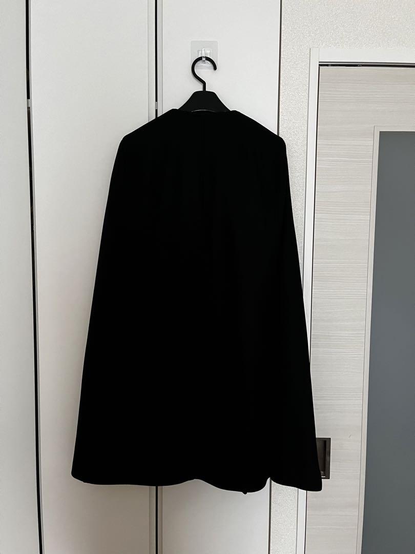 ZARA バックル付きケープコート