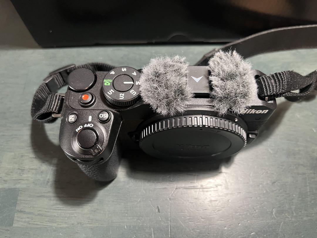 ★ Nikon