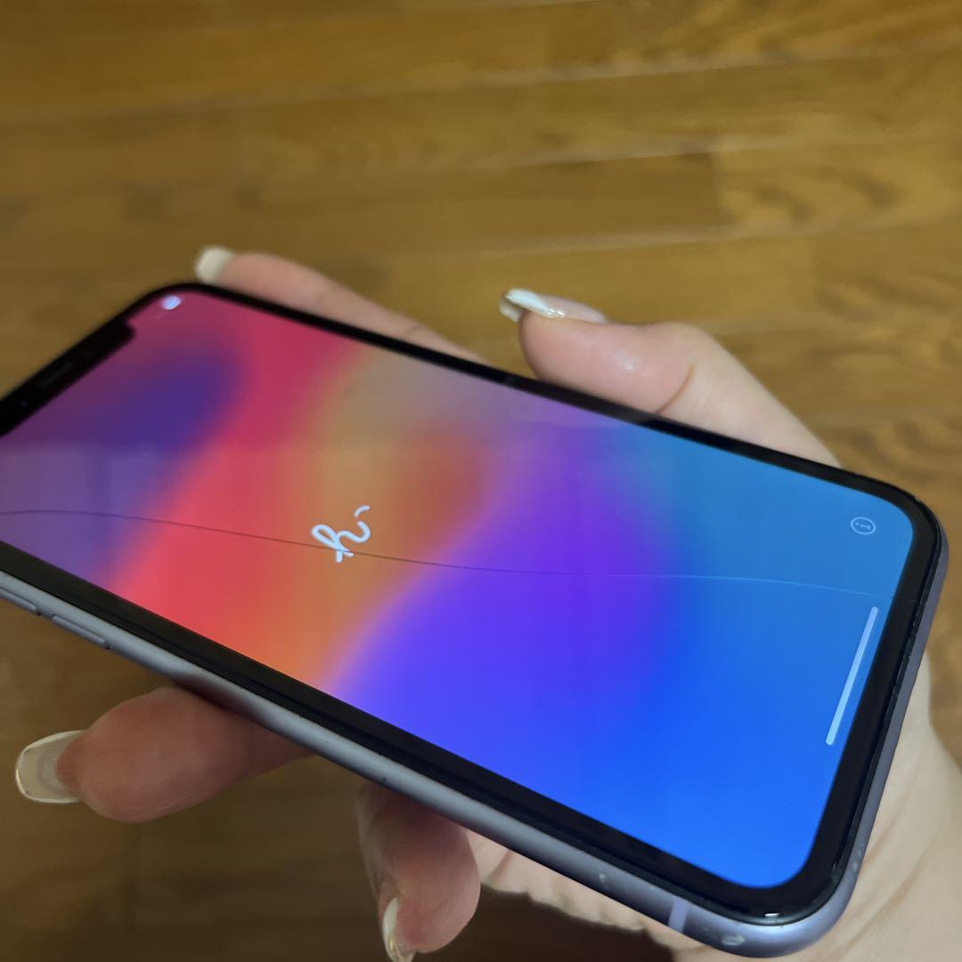 iPhone11 パープル128GB 画面割れあり