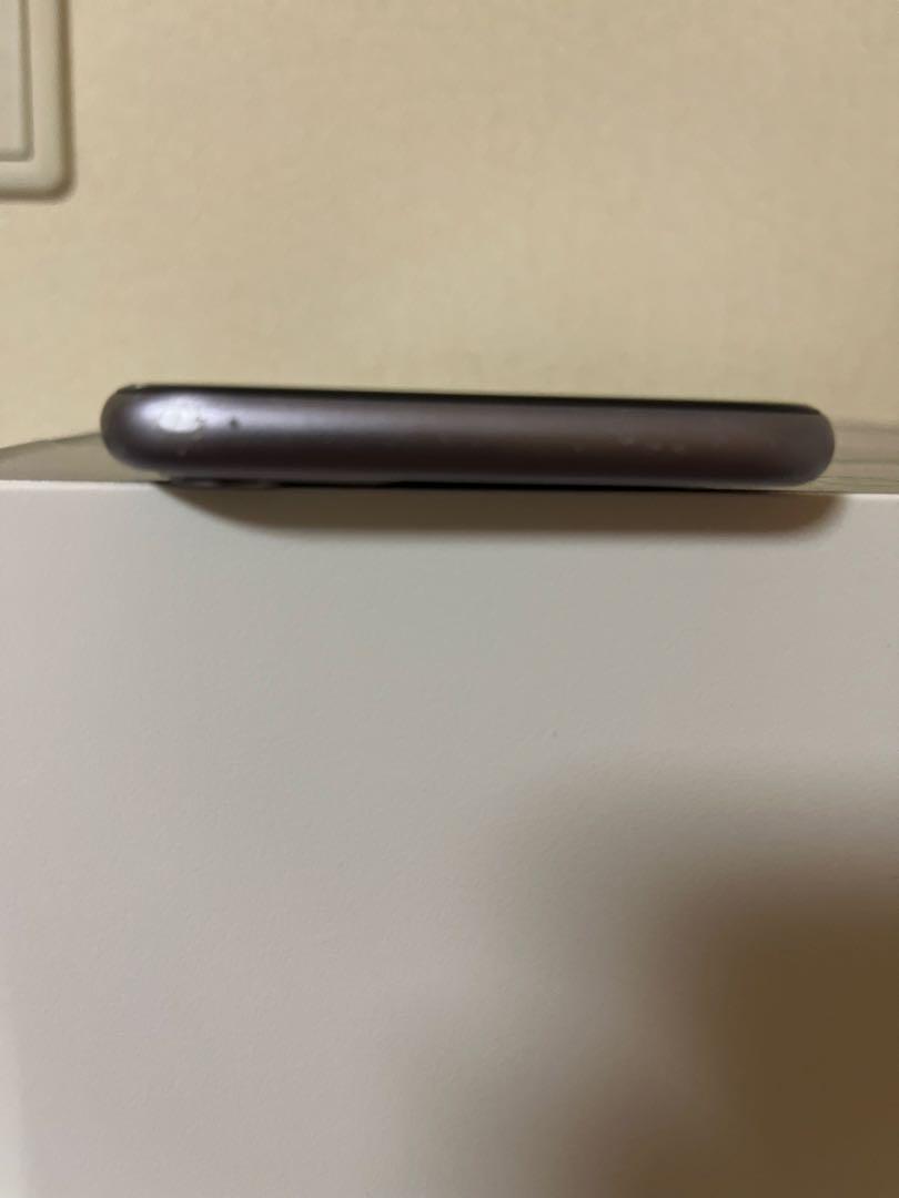 iPhone11 パープル128GB 画面割れあり