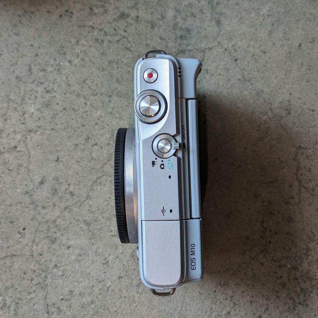 Canon ミラーレス一眼レフ EOS M10　B品