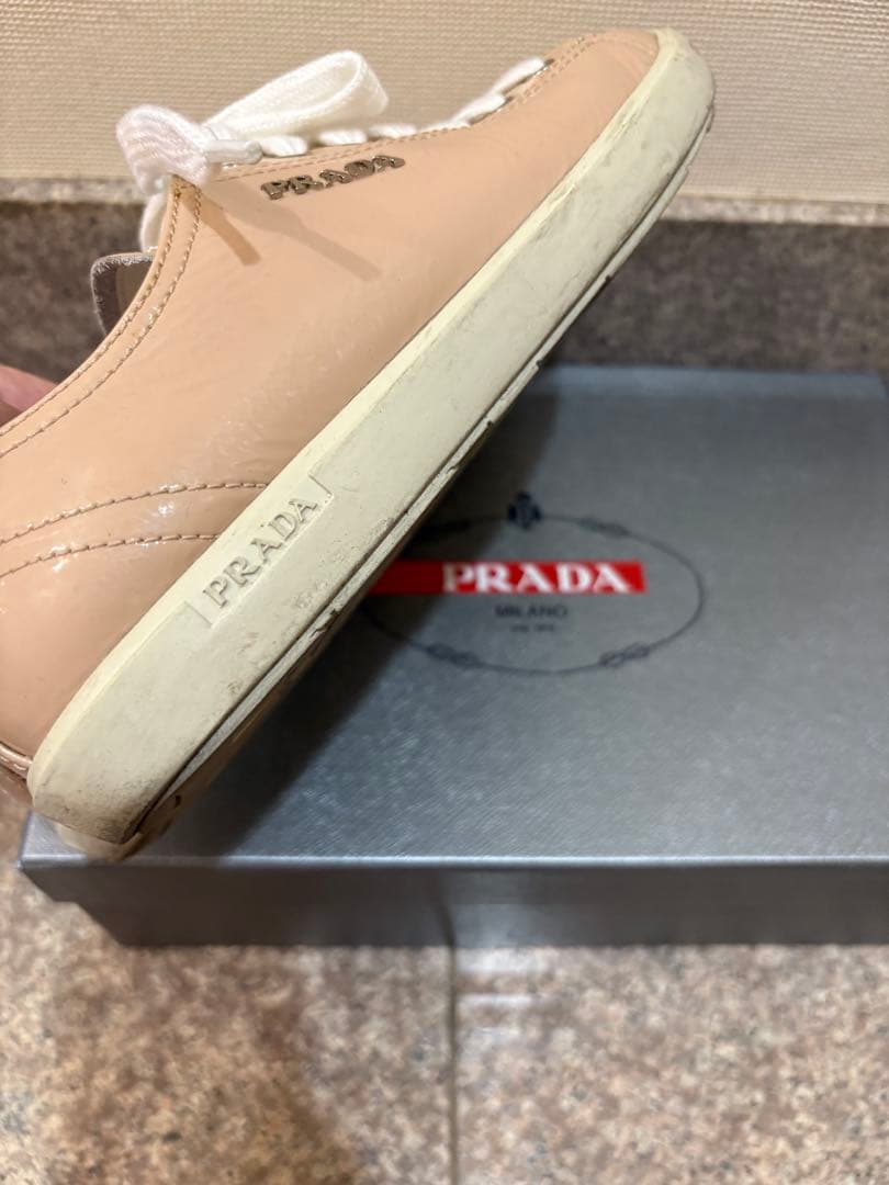プラダスニーカー22.5cm・PRADA