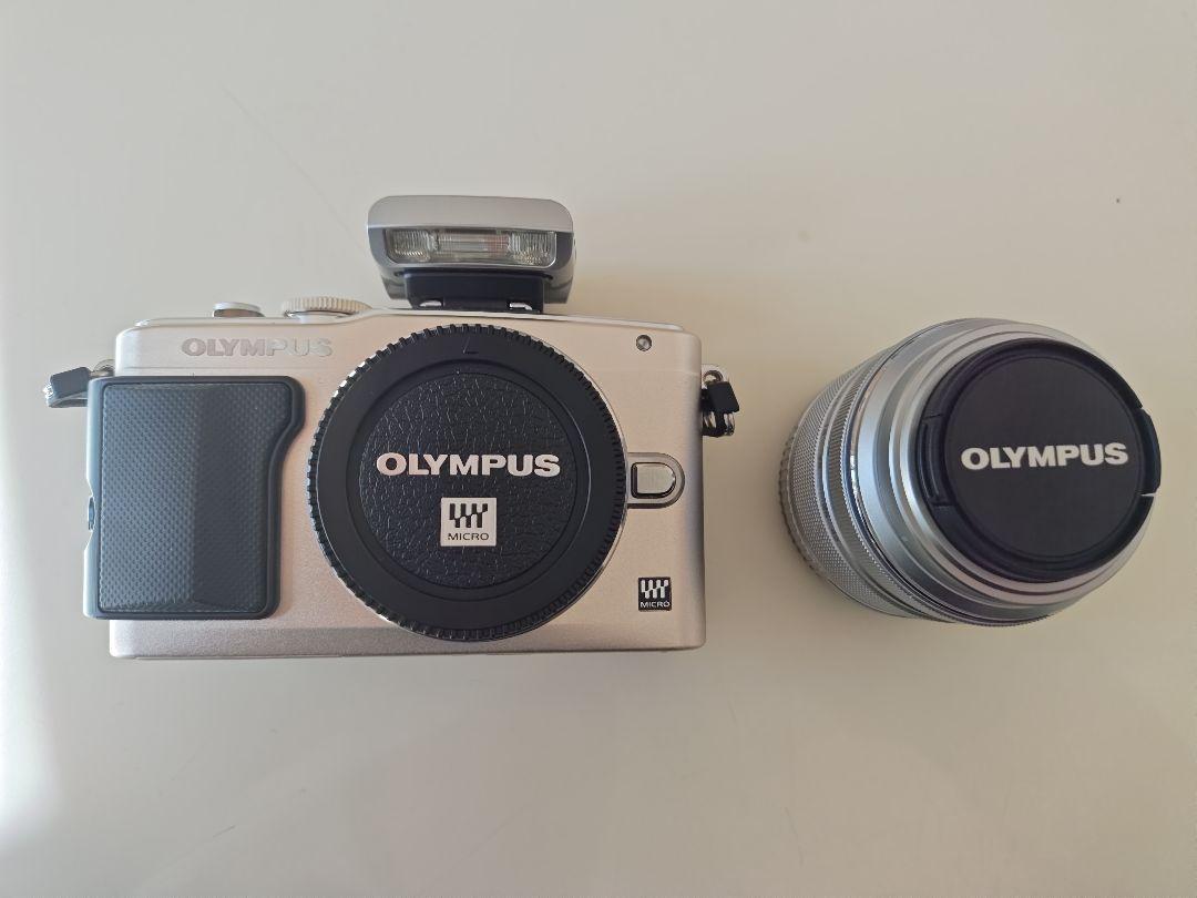 【美品】OLYMPUS PEN Lite E-PL6 レンズキット