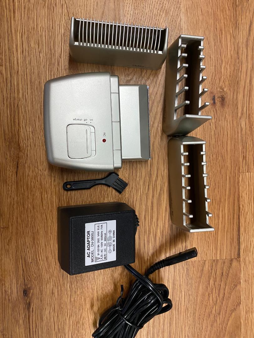 スピーディーヘヤカッター3IN11台で3役充電式中古