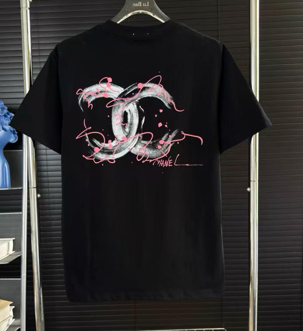 CHANEL ブラック Tシャツ アートデザイン