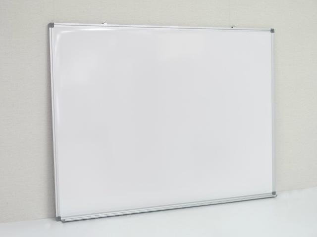 #送料無料（離島を除く以下要件あり）新品　無地ボード　幅1200x高900