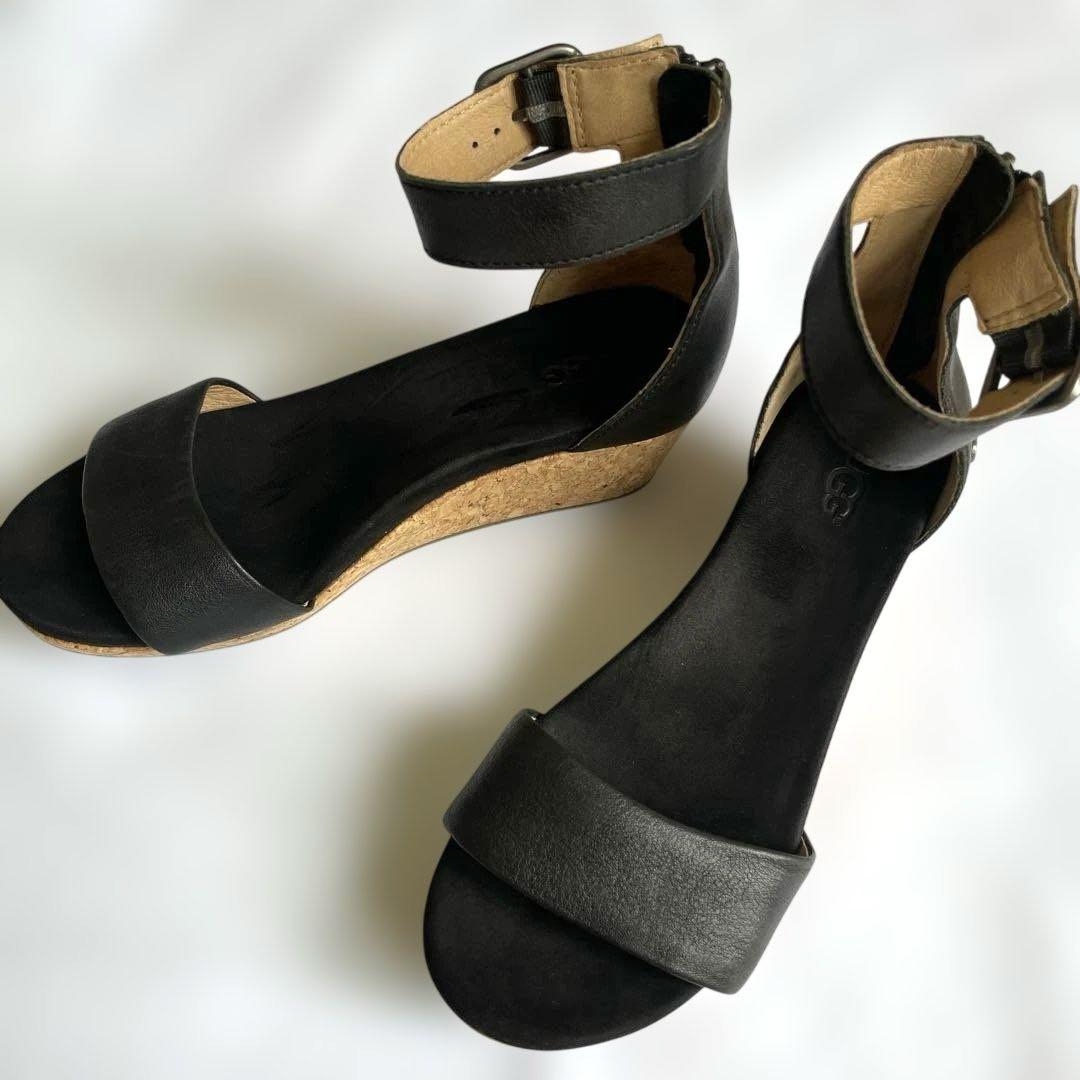 UGG ZOE Ⅱ アグ ウェッジコルクサンダル ジッパー付き24.5cm